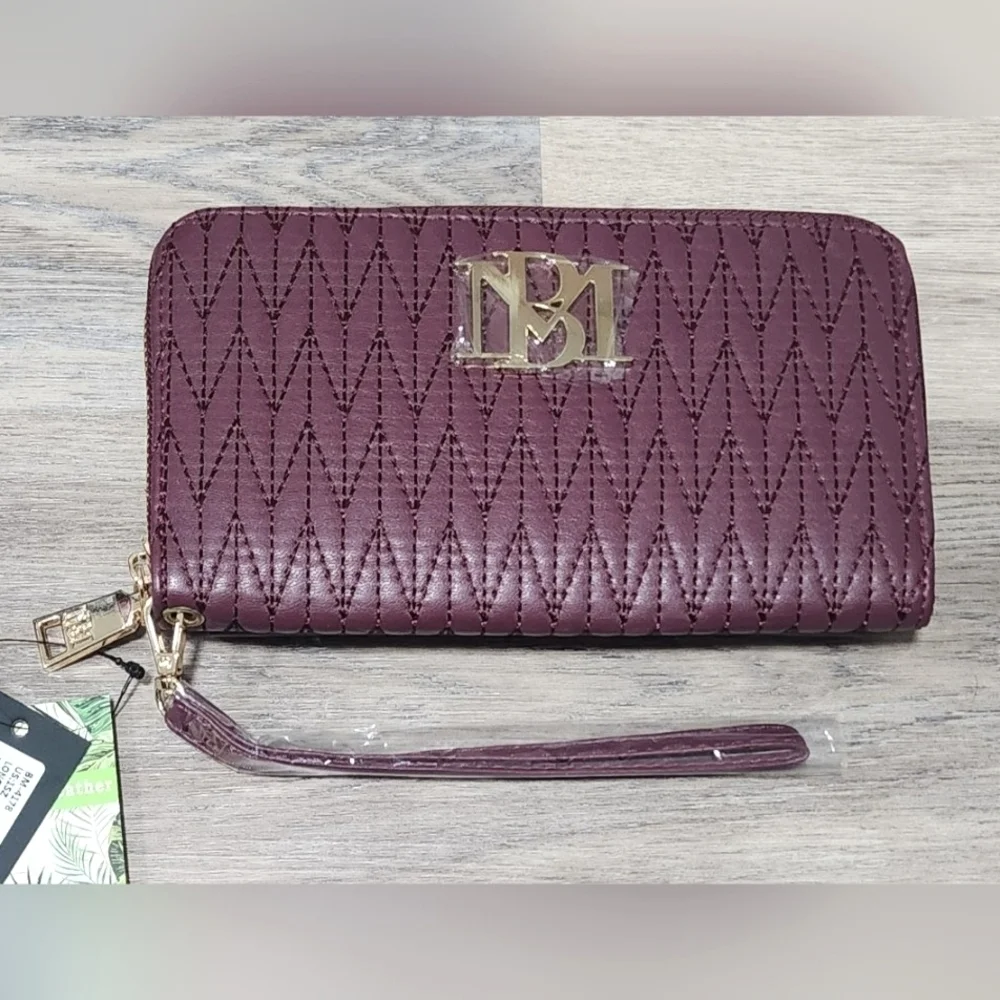 Badgley Mischka Plum Quilted Long Wallet with Phone Pocket and Wristlet -New Tag